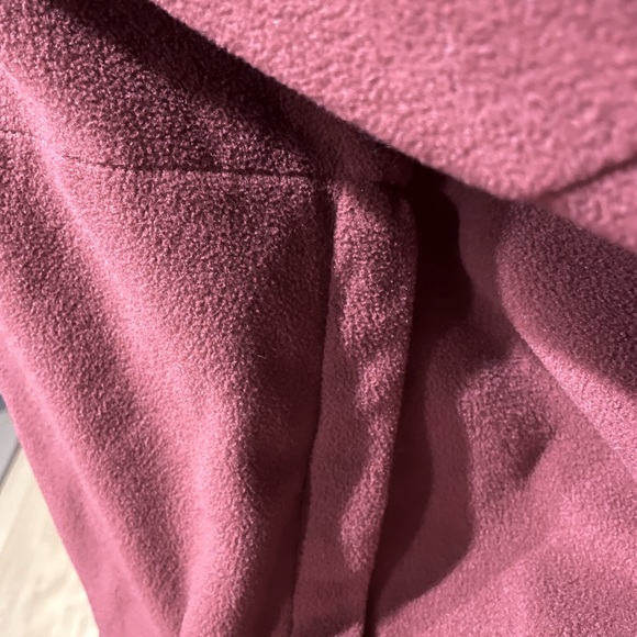 💙 Men’s Columbia Sportswear XL Fleece Zip-Up in Deep Red. - Picture 6 of 7